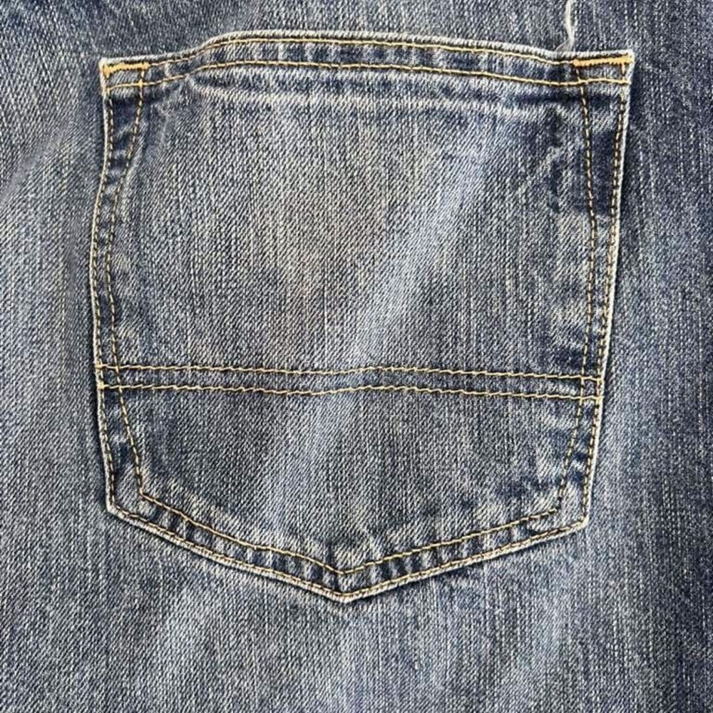 Tommy Hilfiger Relaxed Freedom Jeans 42x30 Medium Wash 100% Cotton 5 Pocket Men - Picture 8 of 12
